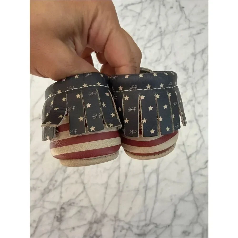 Freshly Picked Born in the USA Sz 5 Moccasins